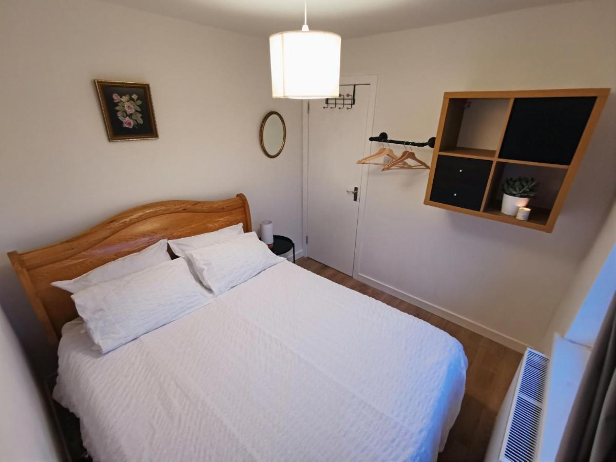 Peaceful House In The Heart Of Glasgow City, Close To Queen Elizabeth Hospital And Govan Subway, Free Private Parking Exterior photo